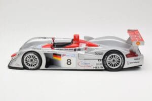 Audi R8 LMP900 #8 Audi Sport Team Joest F. Biela / E. Pirro / T. Kristensen 24 Hours of Le Mans 2000 Maisto 1:18 38899 Metall — Bild 3 von 6