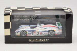 Audi R8 LMP1 #3 J. Lehto / M. Werner / T. Kristensen 24 Hours of Le Mans Winner 2005 Minichamps 1:43 400051303 Metall — Bild 4 von 4