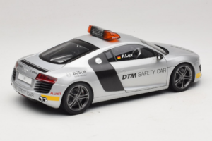 Audi R8 Safety Car 24 Hours of Le Mans 2008 Kyosho 1:18 09214DTM Metall — Bild 5 von 8