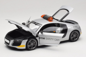 Audi R8 Safety Car 24 Hours of Le Mans 2008 Kyosho 1:18 09214DTM Metall — Bild 8 von 8