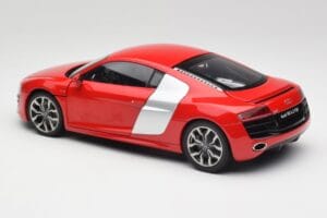 Audi R8 V10 Brilliant Rot Kyosho 1:18 09216RR Metall — Bild 7 von 8