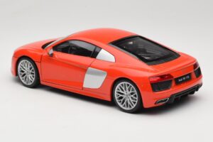 Audi R8 V10 Rot Welly 1:18 18052W Metall — Bild 7 von 8