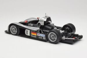 Audi R8R LMP #8 F. Biela / E. Pirro / D. Theys 24 Hours of Le Mans 1999 Maisto 1:18 538881 Metall — Bild 5 von 8