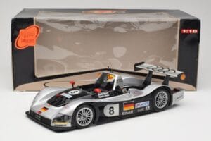Audi R8R LMP #8 F. Biela / E. Pirro / D. Theys 24 Hours of Le Mans 1999 Maisto 1:18 538881 Metall — Bild 8 von 8