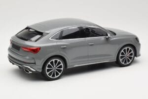 Audi RS Q3 F3 Sportback Grau Minichamps 1:18 155018100 Metall — Bild 2 von 6