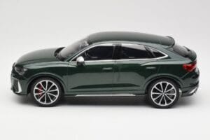 Audi RS Q3 Sportback 8U Green Metallic Minichamps 1:18 155018102 Metall — Bild 3 von 6