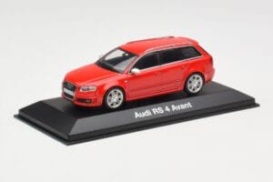 Audi RS4 B7 Avant Rot Minichamps 1:43 5010509213 Metall — Bild 2 von 4