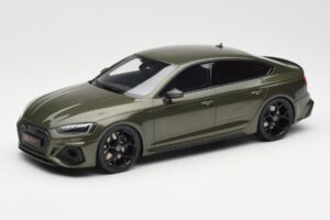 Audi RS5 B9 Competition Sportback Grün GT Spirit 1:18 GT469 Resin