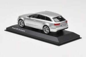 Audi RS6 C7 Avant Prisma Silver Minichamps 1:43 5011216213 Metall — Bild 3 von 4