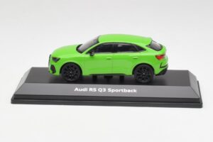 Audi RSQ3 F3 Sportback Grün Minichamps 1:43 5012013631 Metall