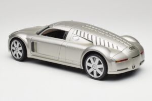 Audi Rosemeyer Silber Maisto 1:18 31625 Metall — Bild 7 von 8