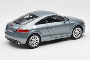 Audi TT 8J Kondorgrau Minichamps 1:18 5010500415 Metall — Bild 3 von 8