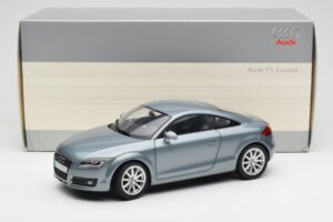 Audi TT 8J Kondorgrau Minichamps 1:18 5010500415 Metall — Bild 8 von 8