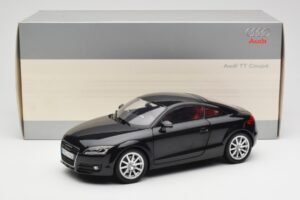Audi TT 8J Phantom Schwarz Minichamps 1:18 5010500425 Metall — Bild 8 von 8