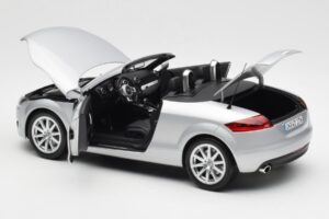Audi TT 8J Roadster Lichtsilber Minichamps 1:18 5010500515 Metall — Bild 5 von 8