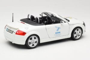 Audi TT 8N Cabriolet Weiß Maisto 1:18 56065 Metall — Bild 3 von 8