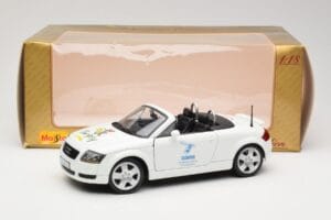 Audi TT 8N Cabriolet Weiß Maisto 1:18 56065 Metall — Bild 8 von 8