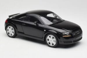 Audi TT 8N Schwarz Minichamps 1:18 155017021 Metall — Bild 4 von 6