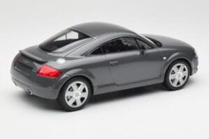 Audi TT 8N Coupé Grey Metallic Minichamps 1:18 155017020 Metall — Bild 2 von 6