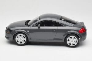Audi TT 8N Coupé Grey Metallic Minichamps 1:18 155017020 Metall — Bild 3 von 6