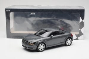Audi TT 8N Coupé Grey Metallic Minichamps 1:18 155017020 Metall — Bild 6 von 6