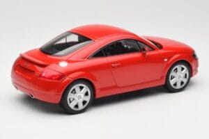 Audi TT 8N Rot Minichamps 1:18 155017022 Metall — Bild 2 von 6