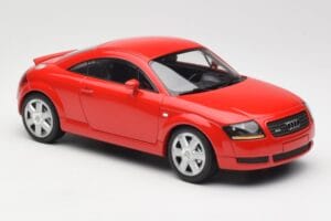 Audi TT 8N Rot Minichamps 1:18 155017022 Metall — Bild 4 von 6
