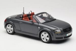 Audi TT 8N Roadster Grau Maisto 1:18 50346 Metall — Bild 6 von 8