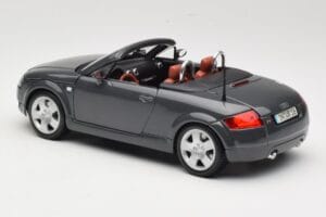 Audi TT 8N Roadster Grau Maisto 1:18 50346 Metall — Bild 7 von 8