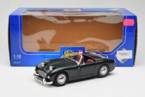Austin-Healey Sprite Leaf Green Revell 1:18 08837 Metall — Bild 8 von 8