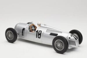 Auto Union Typ C #18 B. Rosemeyer Internationales Eifelrennen Nürburgring Winner 1936 Minichamps 1:18 155361018 Metall — Bild 5 von 6