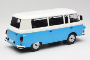 Barkas B1000 Blau & Weiß MCG 1:18 MCG18007 Metall — Bild 5 von 6