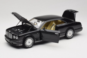 Bentley Brooklands Schwarz Minichamps 1:18 100139600 Metall — Bild 2 von 8