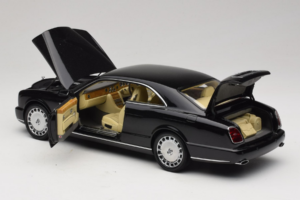 Bentley Brooklands Schwarz Minichamps 1:18 100139600 Metall — Bild 5 von 8