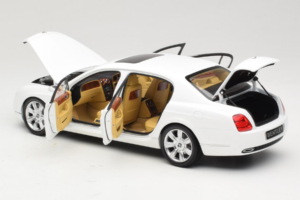 Bentley Continental Flying Spur Weiß Minichamps 1:18 100139461 Metall — Bild 5 von 8