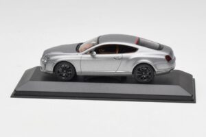 Bentley Continental GT Grau Mit Schwarzen Felgen Minichamps 1:43 BENTLEY001 Metall
