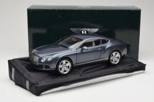 Bentley Continental GT Grey Metallic Minichamps 1:18 100139920 Metall — Bild 8 von 8