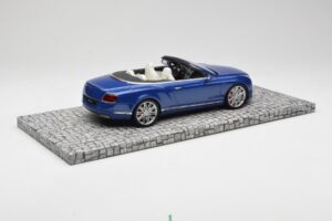 Bentley Continental GT Speed Cabriolet Blau Minichamps 1:18 107139331 Metall — Bild 2 von 6
