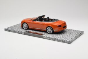 Bentley Continental GT Speed Cabriolet Orange Metallic Minichamps 1:18 107139430 Metall — Bild 5 von 6