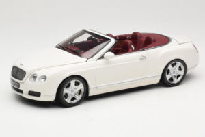 Bentley Continental GTC Weiß Minichamps 1:18 100139032 Metall