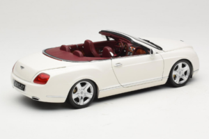Bentley Continental GTC Weiß Minichamps 1:18 100139032 Metall — Bild 3 von 8