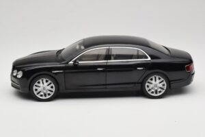 Bentley Flying Spur W12 Onyx Black Kyosho 1:18 08891NX Metall — Bild 4 von 8