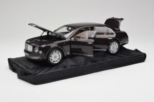 Bentley Mulsanne Burnt Oak Minichamps 1:18 100139905 Metall — Bild 2 von 8