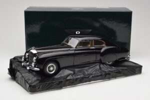 Bentley R-Type Continental Black Metallic Minichamps 1:18 100139420 Metall — Bild 8 von 8