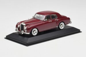 Bentley S1 Continental Flying Spur Creme Minichamps 1:43 436139551 Metall — Bild 2 von 4