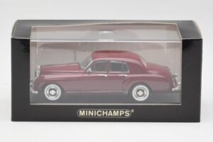 Bentley S1 Continental Flying Spur Creme Minichamps 1:43 436139551 Metall — Bild 4 von 4