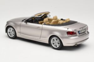 BMW 1 Series E88 Cabriolet Mineral Silver Metallic Kyosho 1:18 80430427020 Metall — Bild 7 von 8
