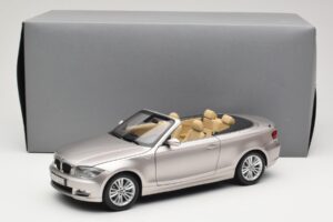 BMW 1 Series E88 Cabriolet Mineral Silver Metallic Kyosho 1:18 80430427020 Metall — Bild 8 von 8