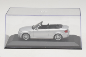 BMW 1-Series E88 Cabriolet Titan Silver Minichamps 1:43 80420427037-R1 Metall — Bild 4 von 5