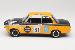 BMW 1600-2 BMW Alpina #61 R. Herzog / N. Lauda DNF 6 Hours Nurburgring 1970 Minichamps 1:18 155702661 Metall — Bild 3 von 6